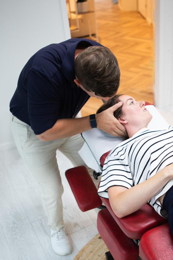the right chiro